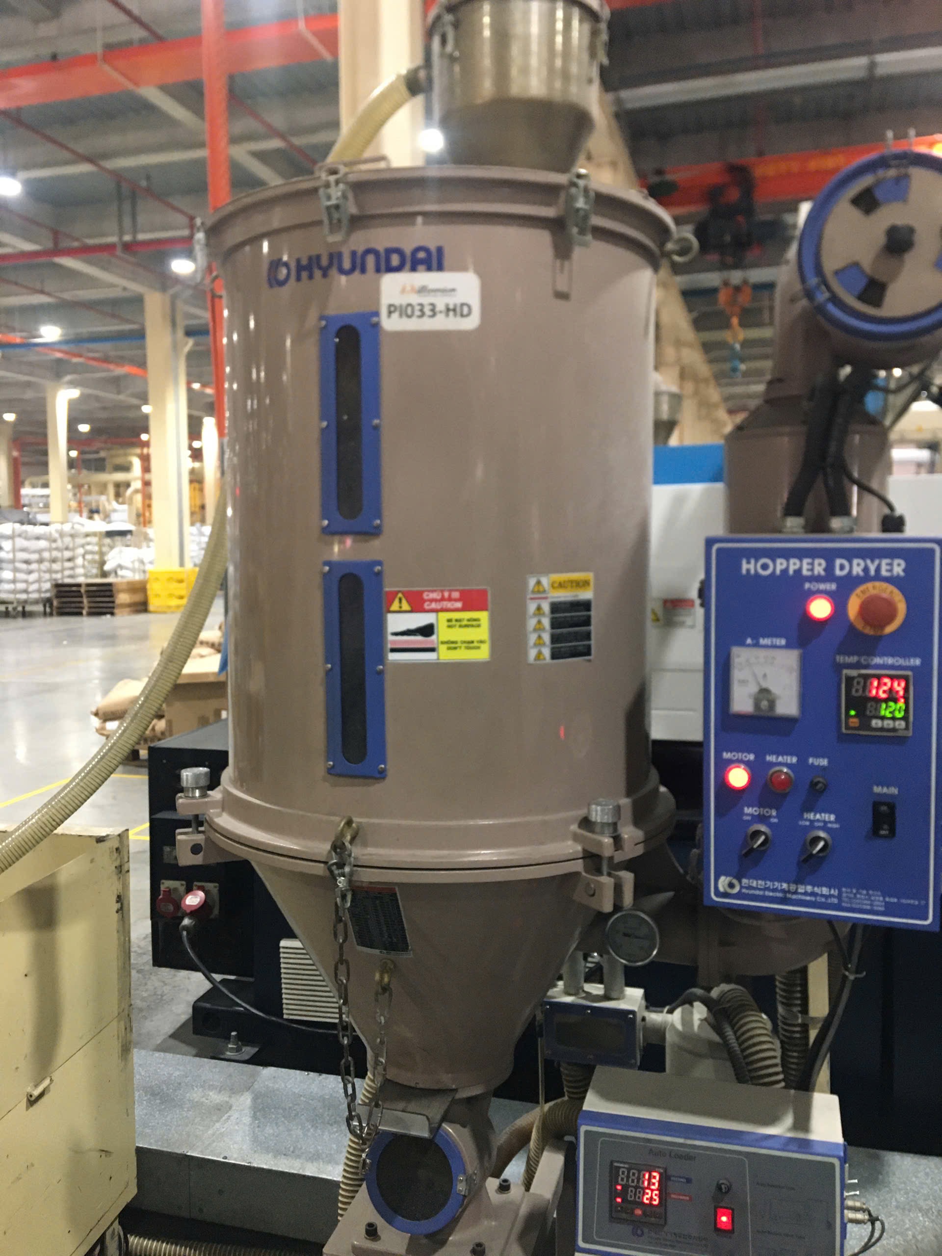 PI MACHINE_HOPPER DRYER (HHD-150,150KG)